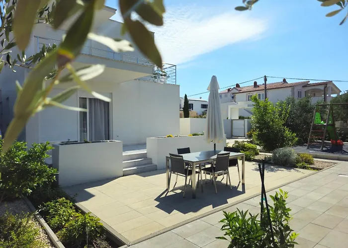 Apartment Aurora Vrsi-mulo