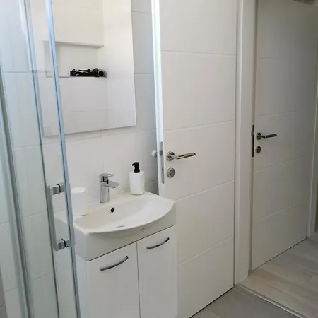 Aurora Vrsi-mulo Apartment