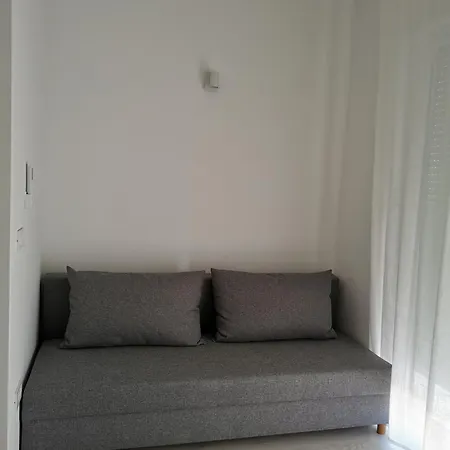 Aurora Vrsi-mulo Apartman