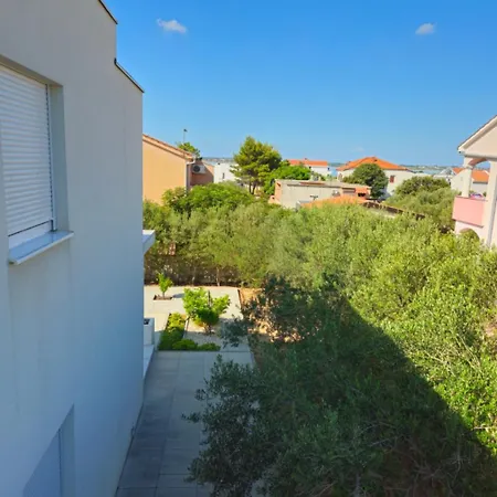 Aurora Vrsi-mulo Apartman Vrsi