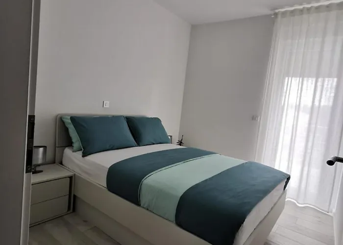 Aurora Vrsi-mulo 公寓 沃希